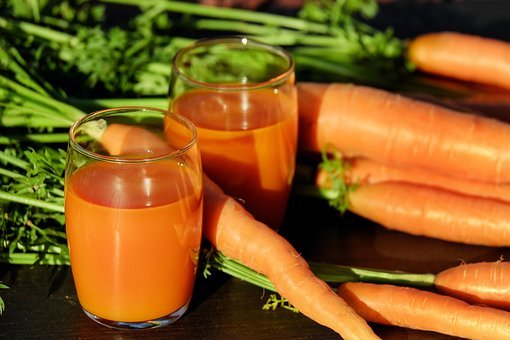 carrot juice 1623157 340